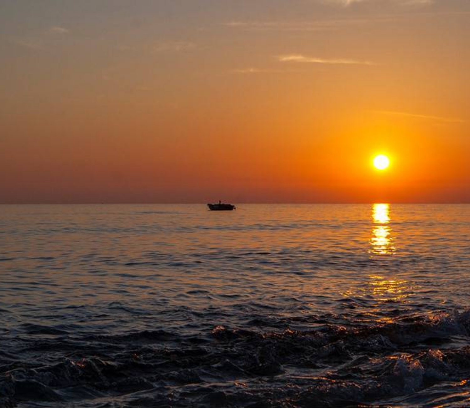 Điểm ngắm hoàng hôn trên đảo Lý Sơn