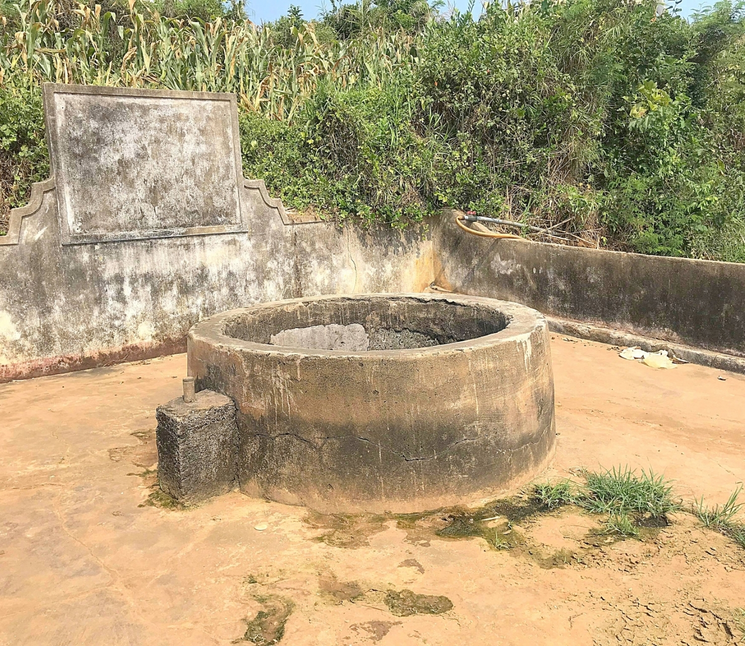 Giếng cổ Lý Sơn