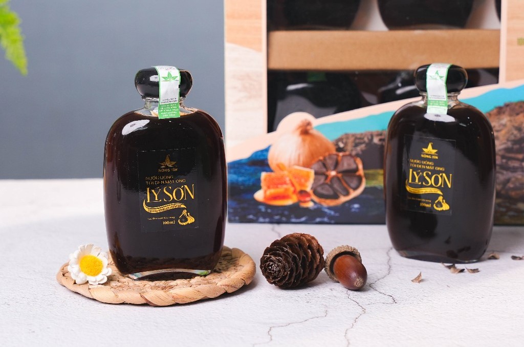 Nước tỏi đen mật ong Lý Sơn