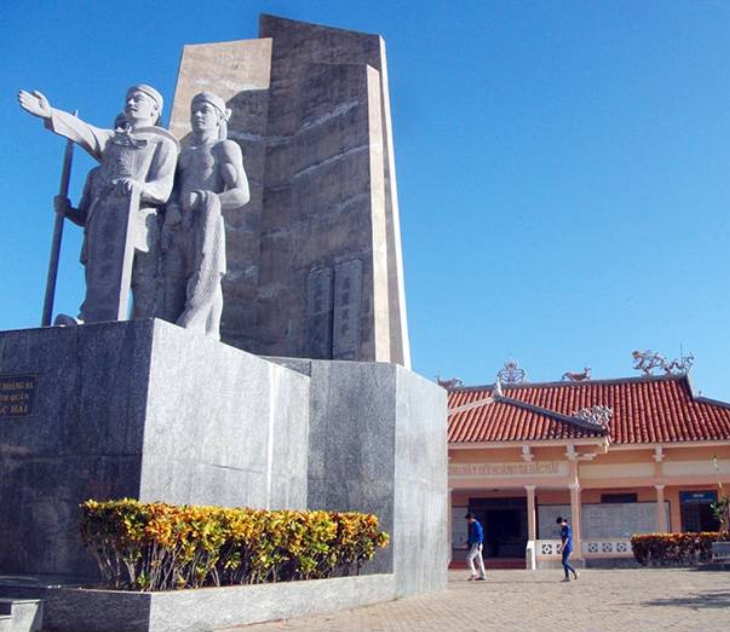 Vì sao nên đi Lý Sơn